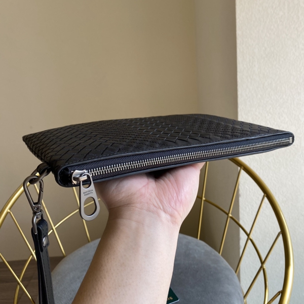 ボッテガヴェネタバッグ側面デザイン